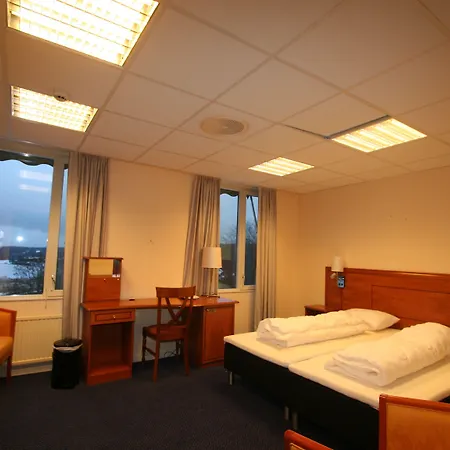 Storstua Omsorgs- Og Konferansesenter Hotel Royken