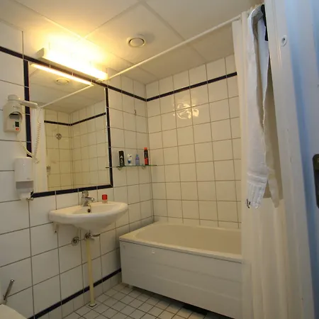 Storstua Omsorgs- Og Konferansesenter 3* Royken