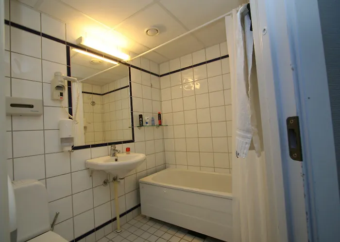 Storstua Omsorgs- Og Konferansesenter 3* Royken